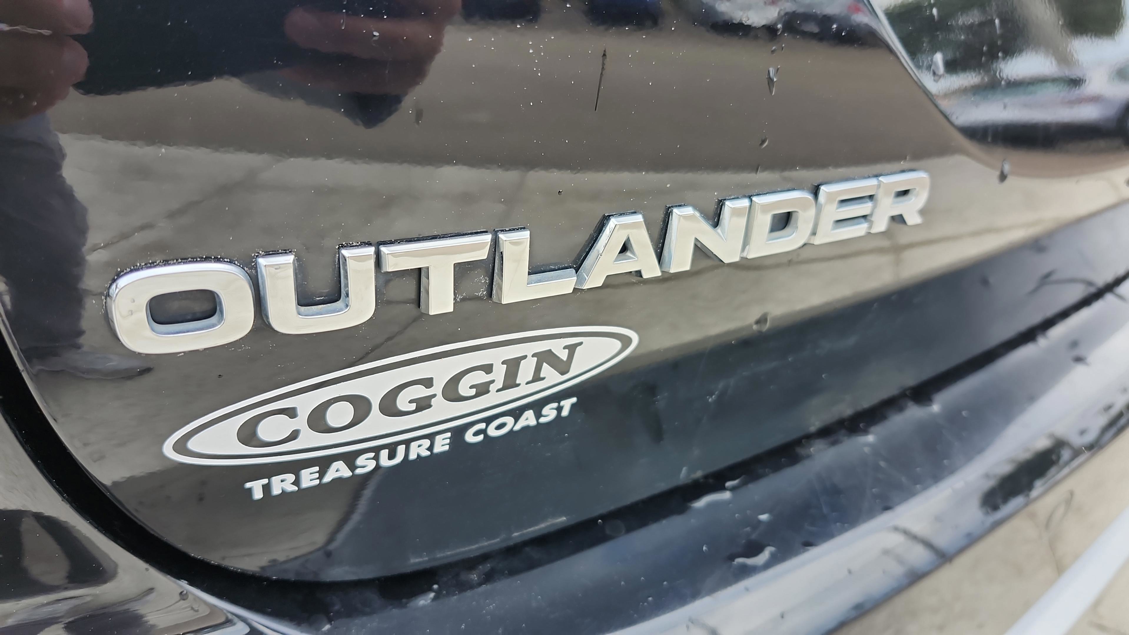 Used 2022 Mitsubishi Outlander SE image 42