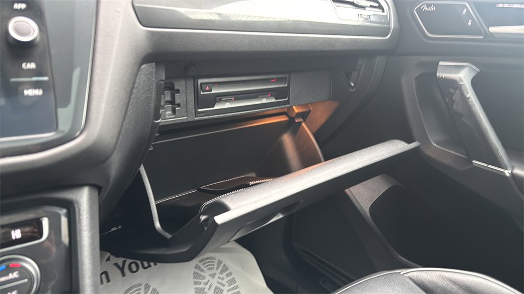 Used 2020 Volkswagen Tiguan SEL Premium R-Line image 30