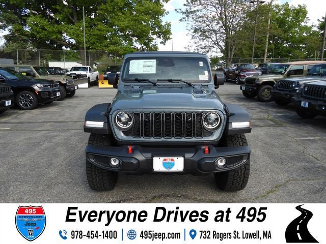 New 2026 Jeep Gladiator Rubicon w/ Steel Power Dome Hood Package AWD/4WD image 9