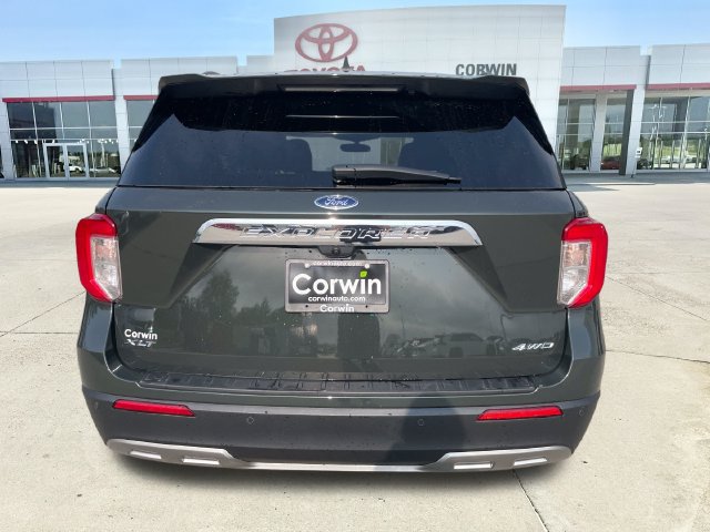 Used 2023 Ford Explorer XLT w/ Equipment Group 202A AWD/4WD image 4