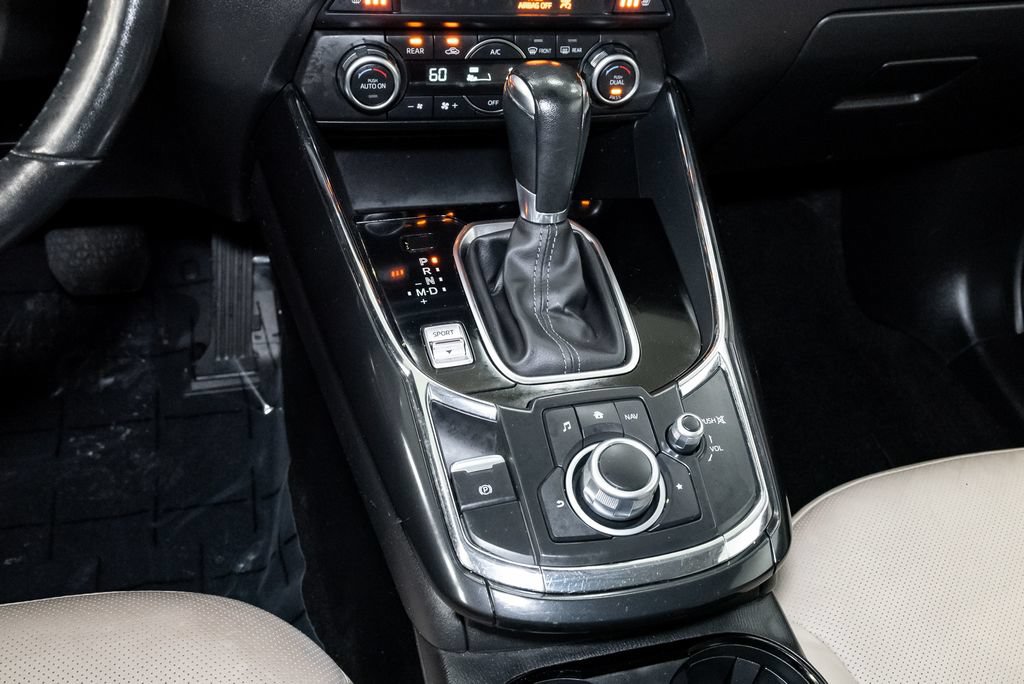 Used 2018 MAZDA CX-9 Touring AWD/4WD image 21