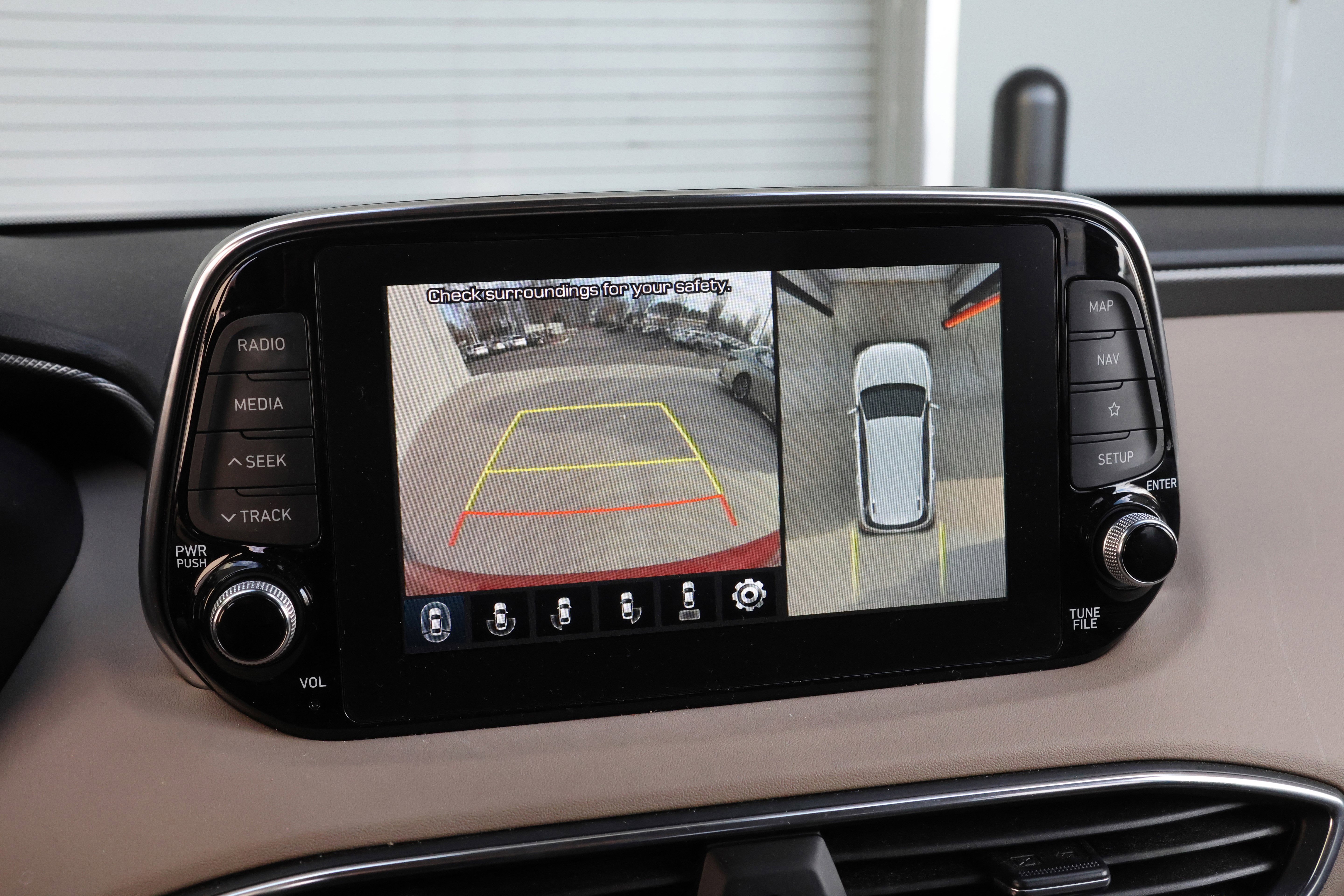 Used 2020 Hyundai Santa Fe Limited image 24