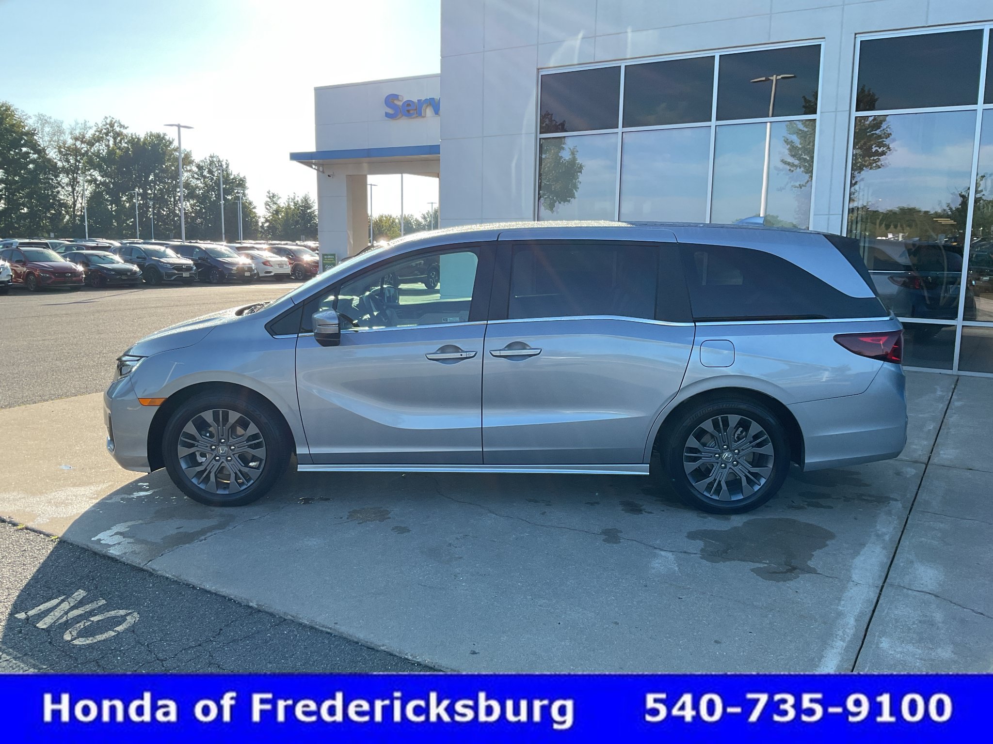 Certified 2026 Honda Odyssey Touring image 3