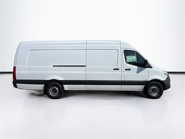 New 2025 Mercedes-Benz Sprinter 2500 image 10