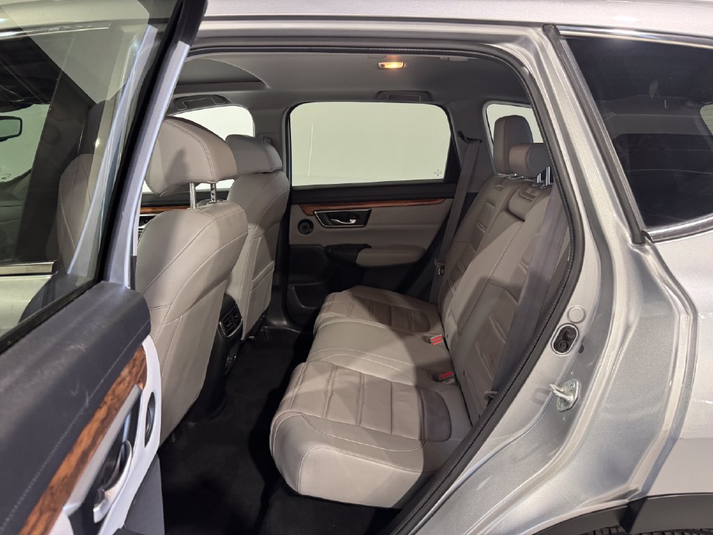 Used 2021 Honda CR-V Touring image 18