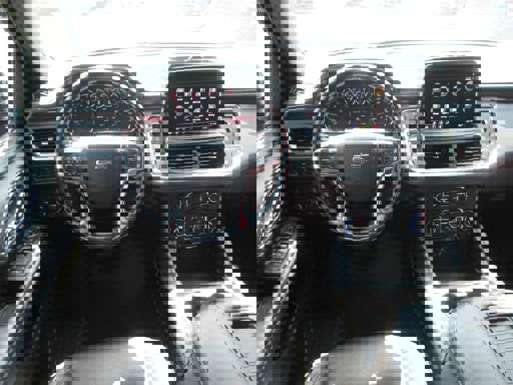 Used 2021 Chevrolet Tahoe Z71 w/ Z71 Signature Package image 16