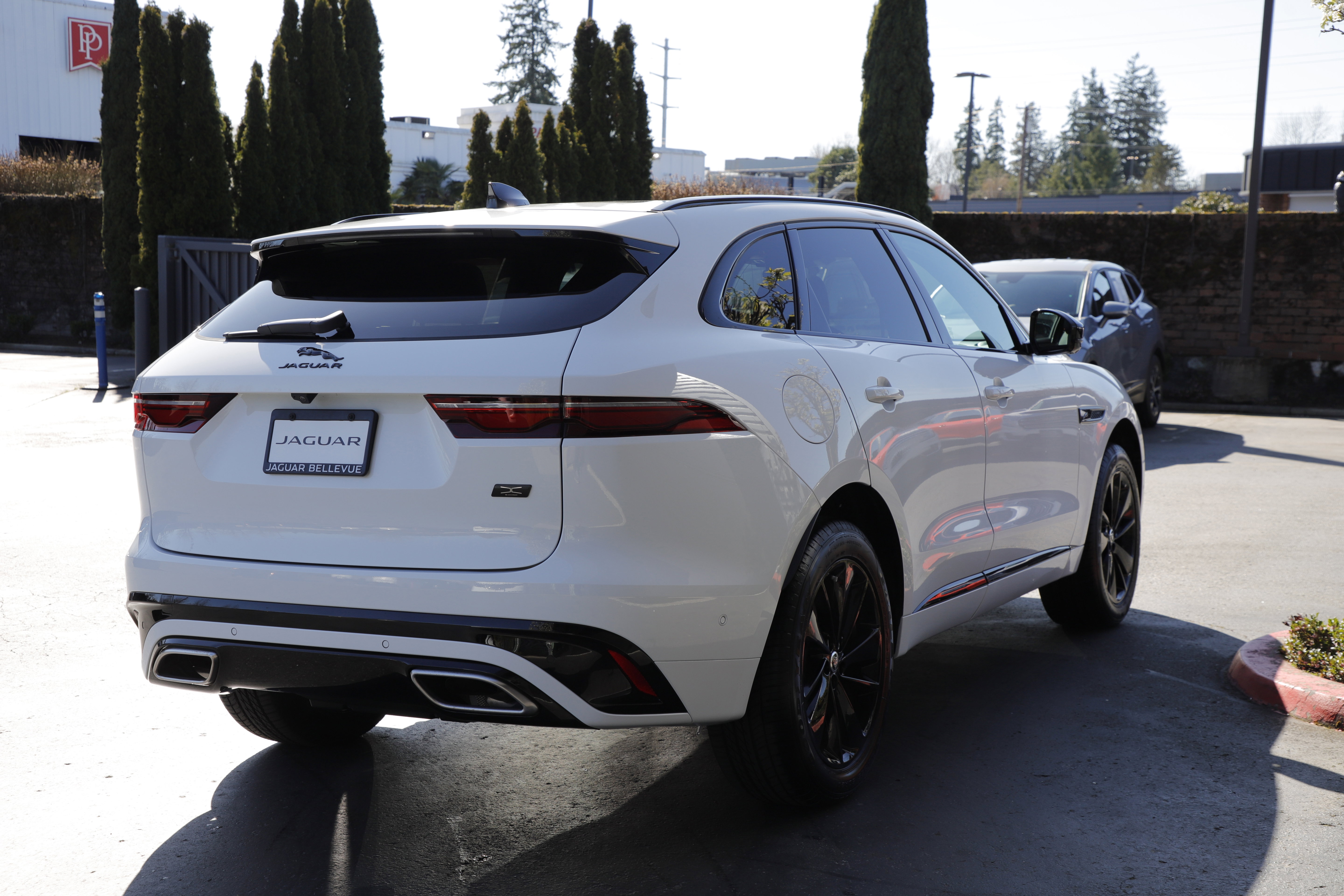New 2026 Jaguar F-PACE R-Dynamic S AWD/4WD image 8