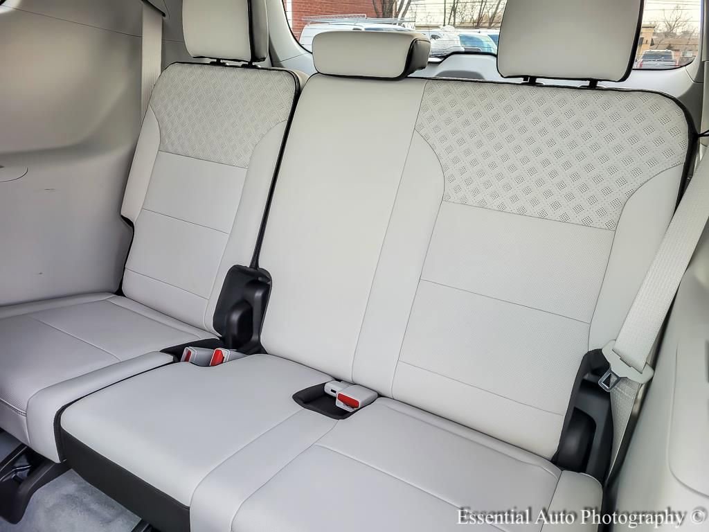 Used 2024 GMC Acadia Denali w/ LPO, Floor Liner Package image 12