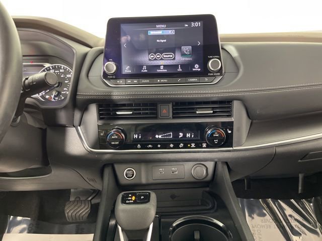 Used 2023 Nissan Rogue SV w/ SV Premium B Package image 25