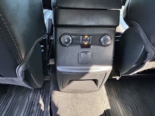 Certified 2019 Ford Explorer XLT w/ Equipment Group 202A FWD image 26