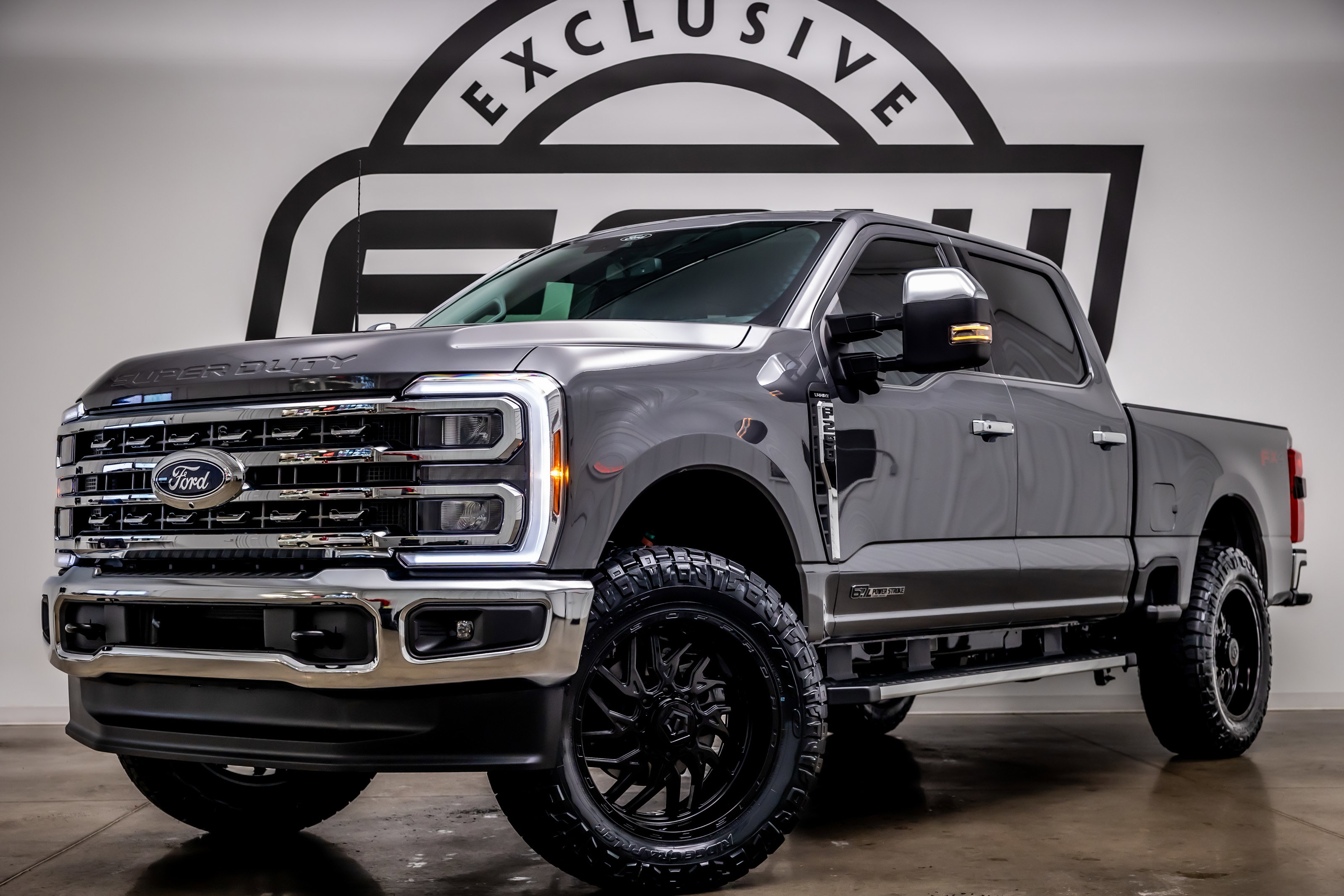 Used 2025 Ford F250 Lariat w/ Chrome Package