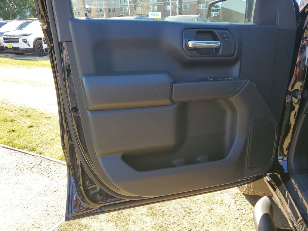 New 2026 Chevrolet Silverado 1500 Custom Trail Boss w/ LPO, Dark Essentials Package image 19