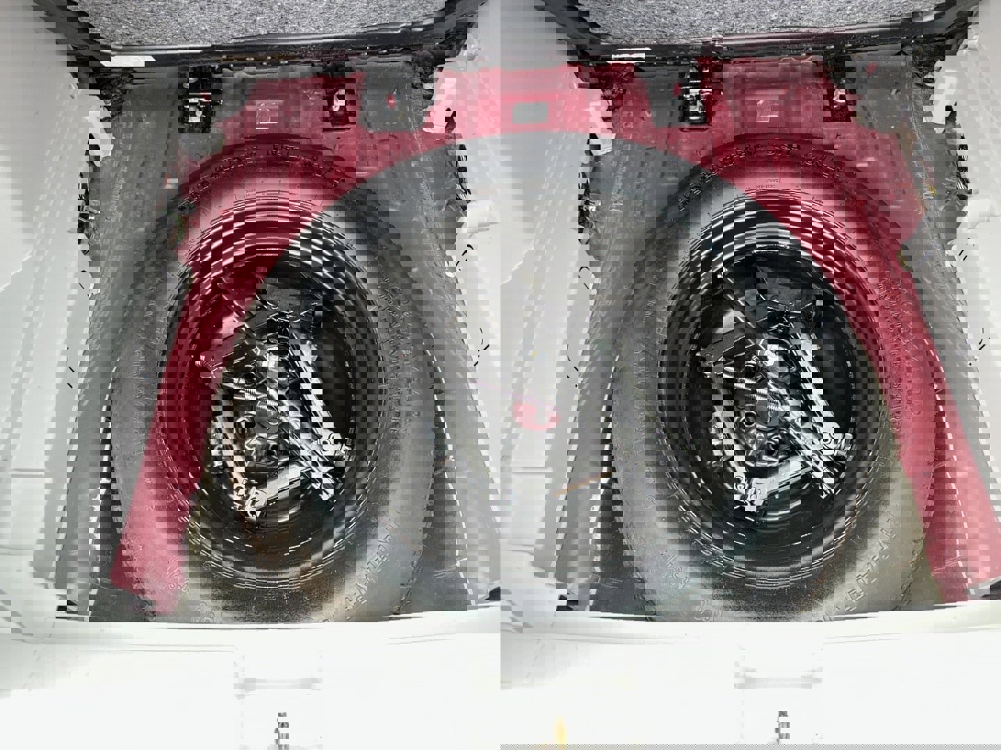 Used 2007 Dodge Caliber SXT image 21