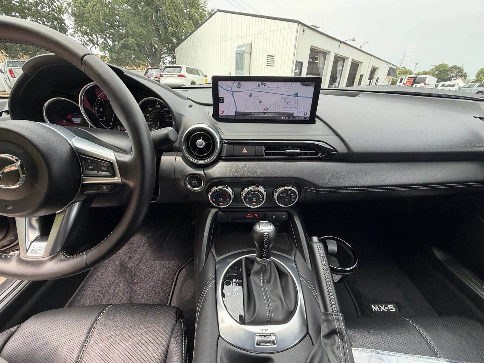 Used 2025 MAZDA MX-5 Miata Grand Touring RWD image 19