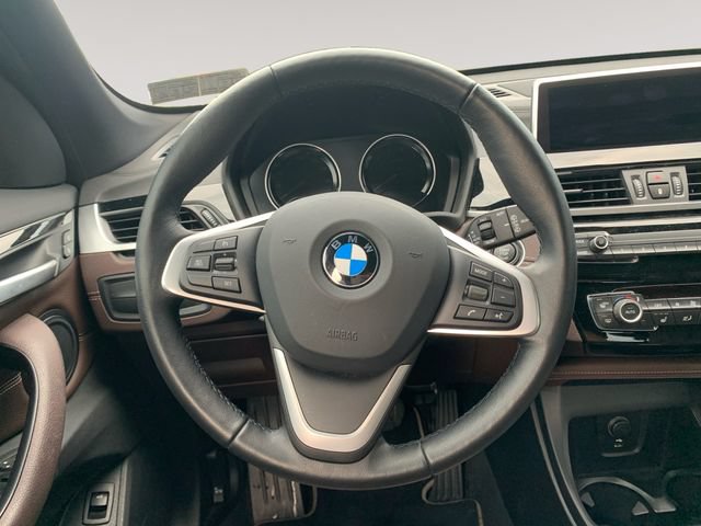 Used 2021 BMW X1 xDrive28i w/ Premium Package AWD/4WD image 12