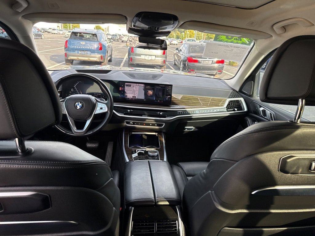 Used 2023 BMW X7 xDrive40i image 15