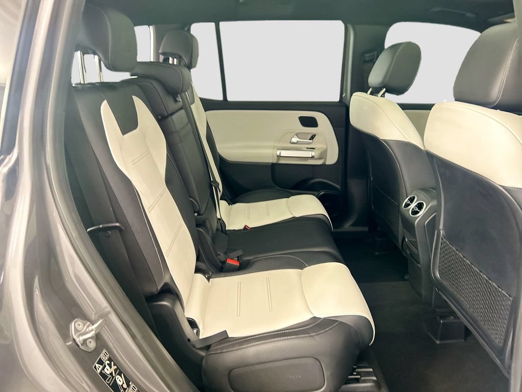Used 2021 Mercedes-Benz GLB 250 image 20