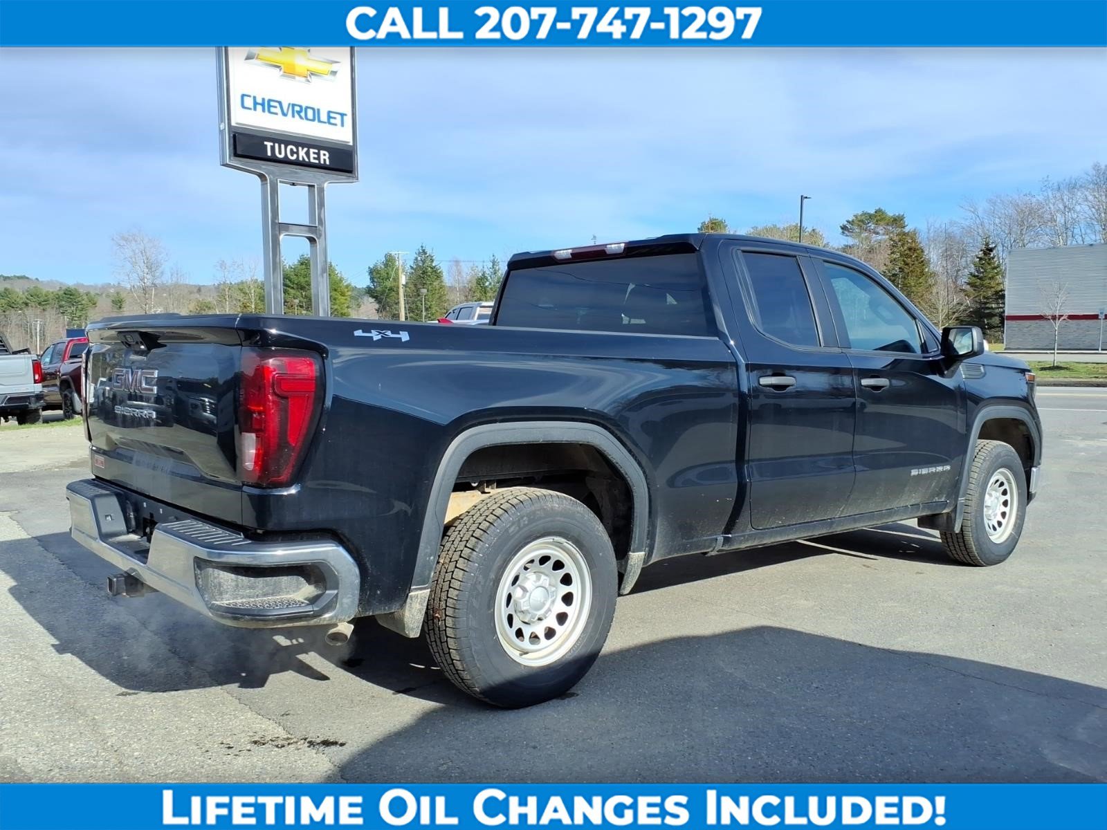 Used 2023 GMC Sierra 1500 Pro w/ Pro Value Package AWD/4WD image 5