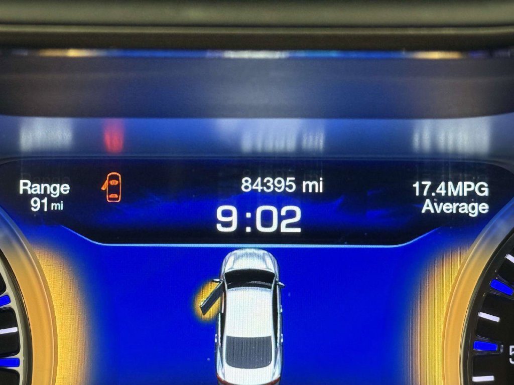 Used 2016 Chrysler 200 C w/ Premium Group FWD image 26