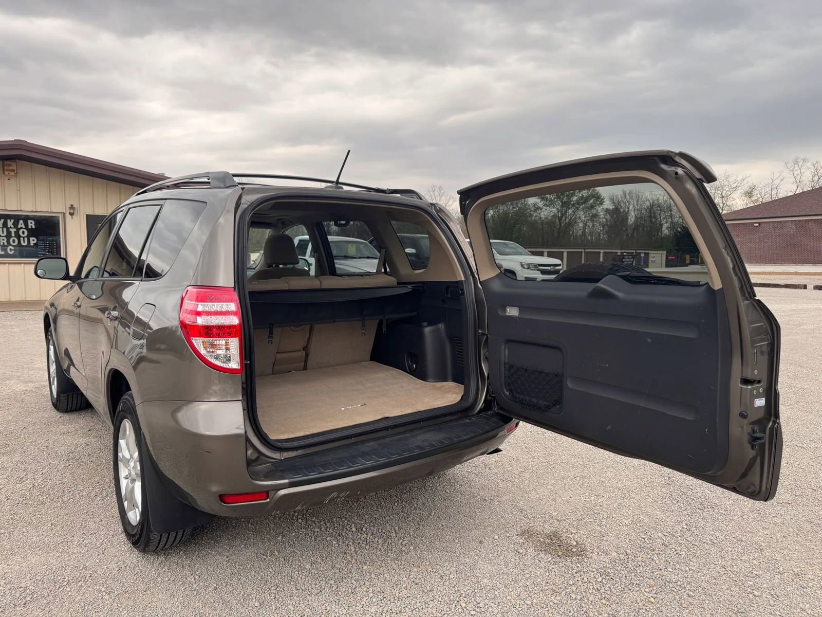 Used 2012 Toyota RAV4 4WD w/ Upgrade Value Pkg image 19