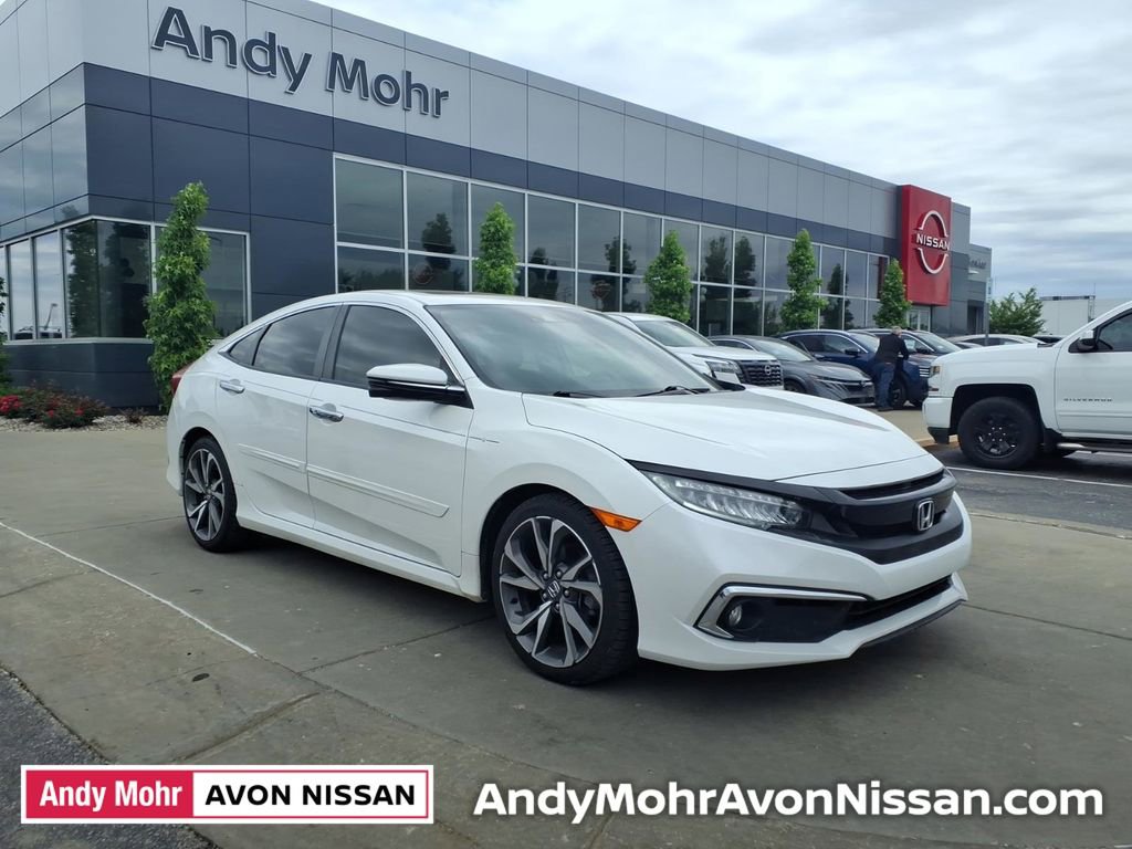 Used 2019 Honda Civic Touring image 1