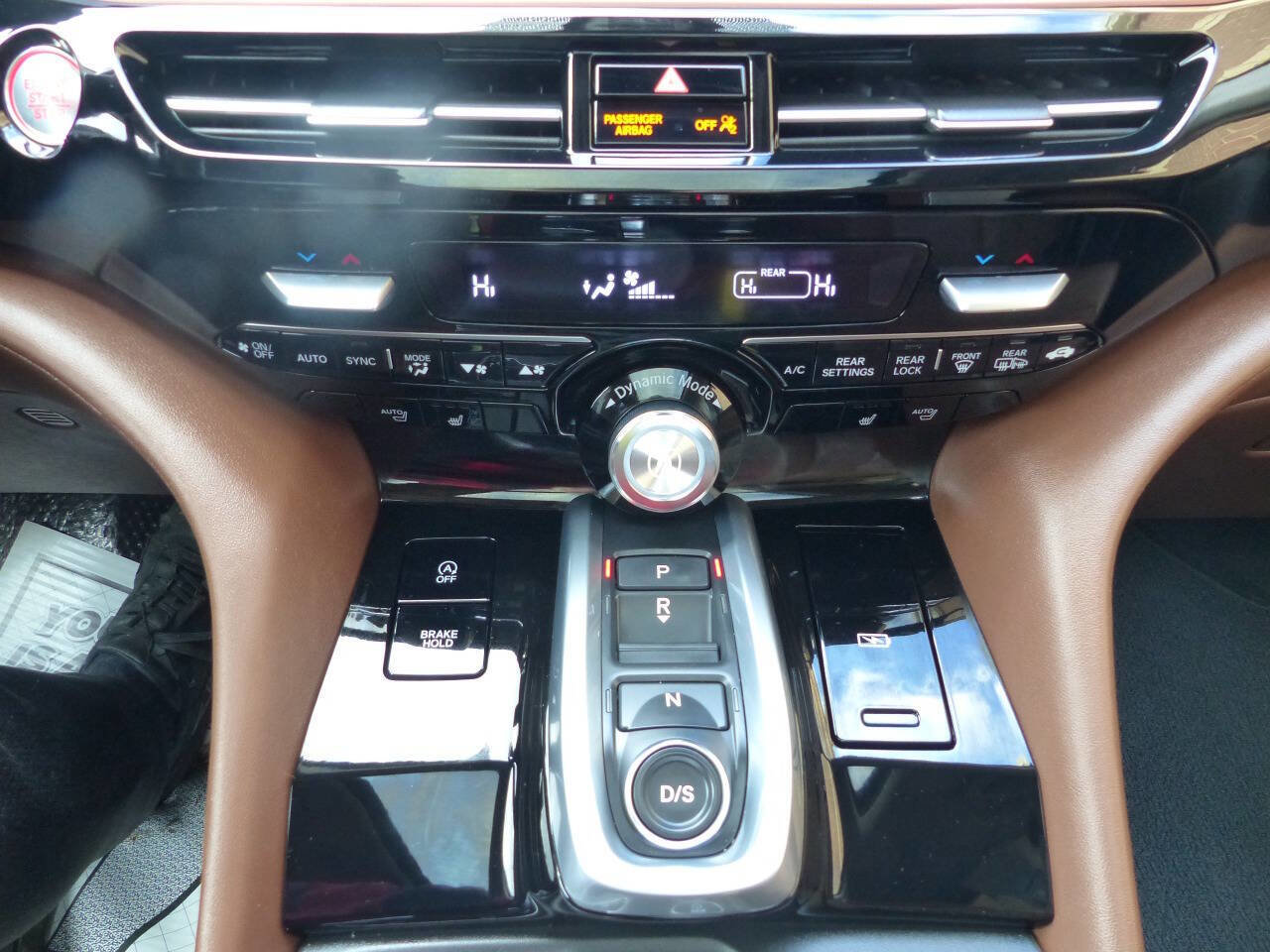 Used 2024 Acura MDX SH-AWD w/ Technology Package image 31