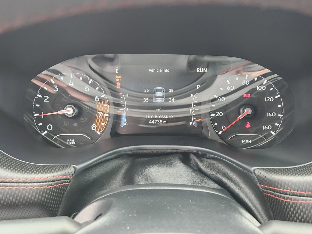 Used 2024 Jeep Compass Trailhawk image 7