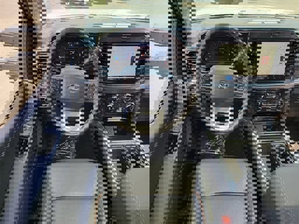 New 2025 Ford F350 Lariat w/ Lariat Ultimate Package image 13