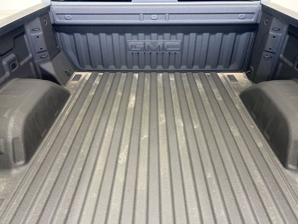 Used 2025 GMC Sierra 1500 SLT w/ SLT Premium Plus Package image 24