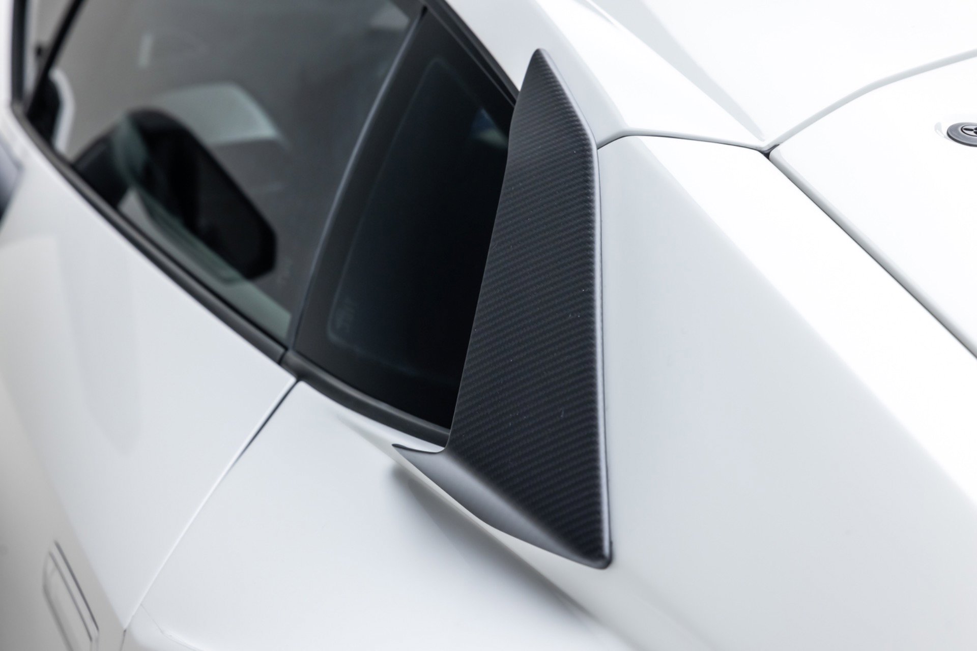 Used 2022 Lamborghini Huracan STO image 20