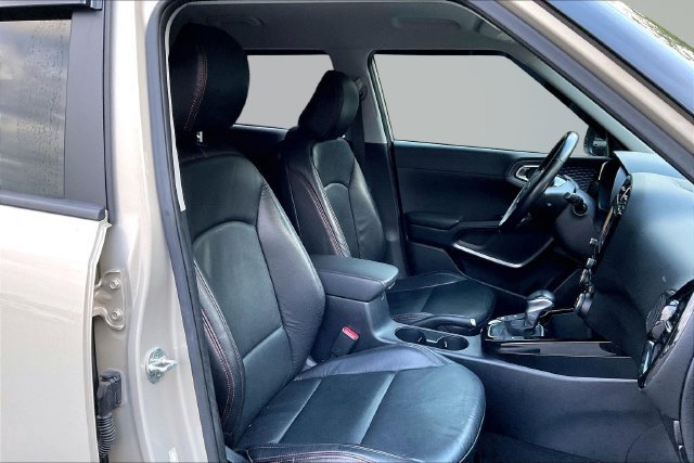 Used 2020 Kia Soul EX FWD image 7