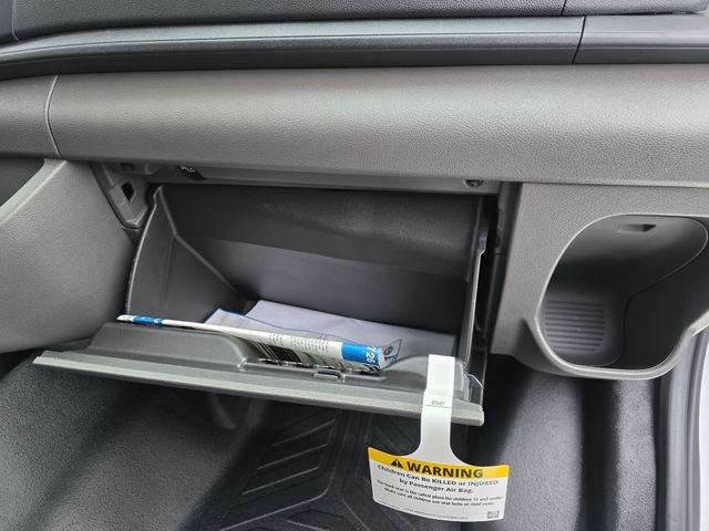 New 2026 Ford Transit 250 148 Medium Roof image 31