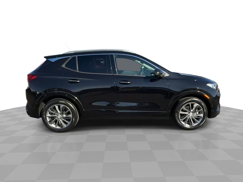 Certified 2020 Buick Encore GX Essence w/ Experience Buick Package image 9