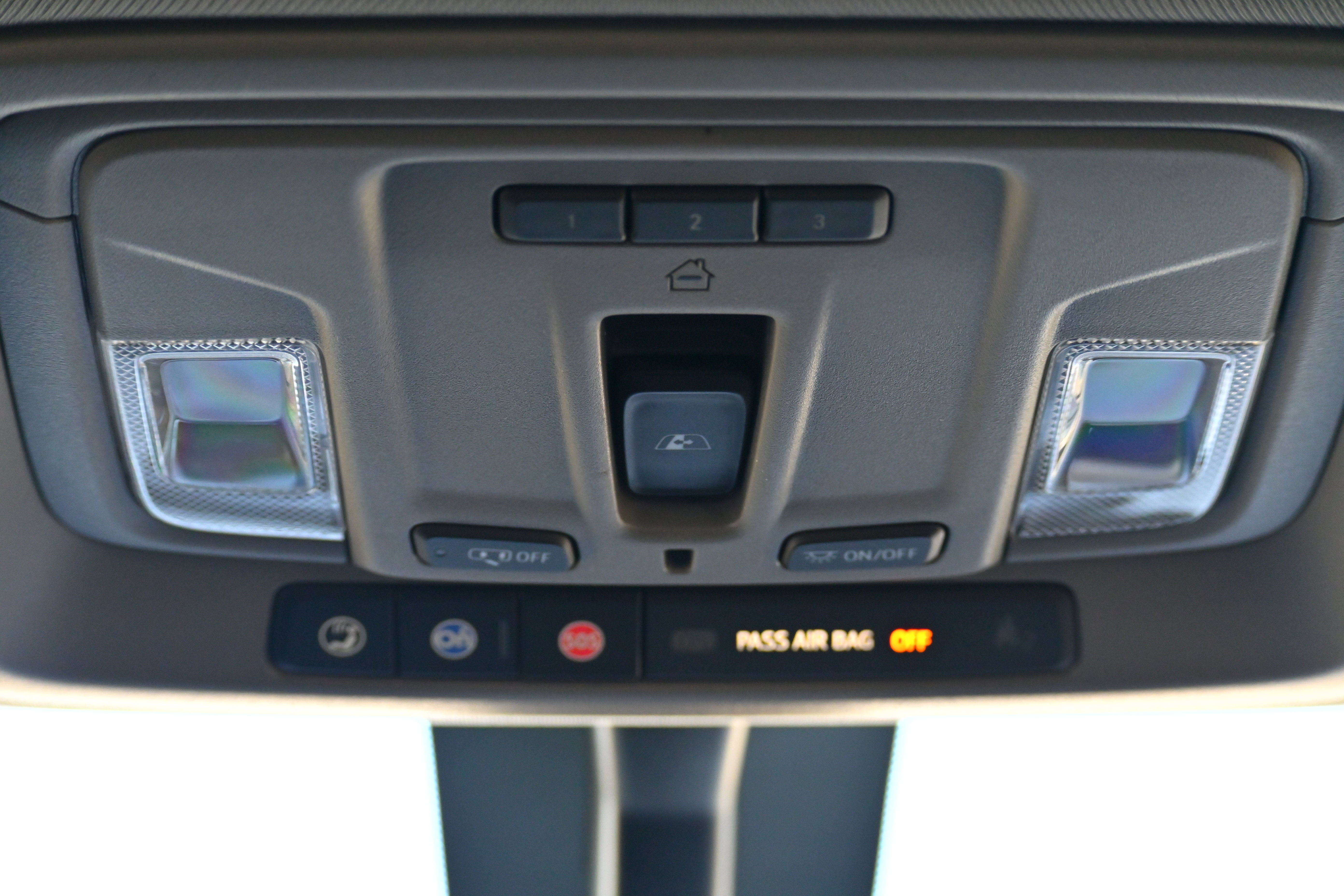 Used 2020 Chevrolet Silverado 2500 LTZ w/ LTZ Plus Package image 10