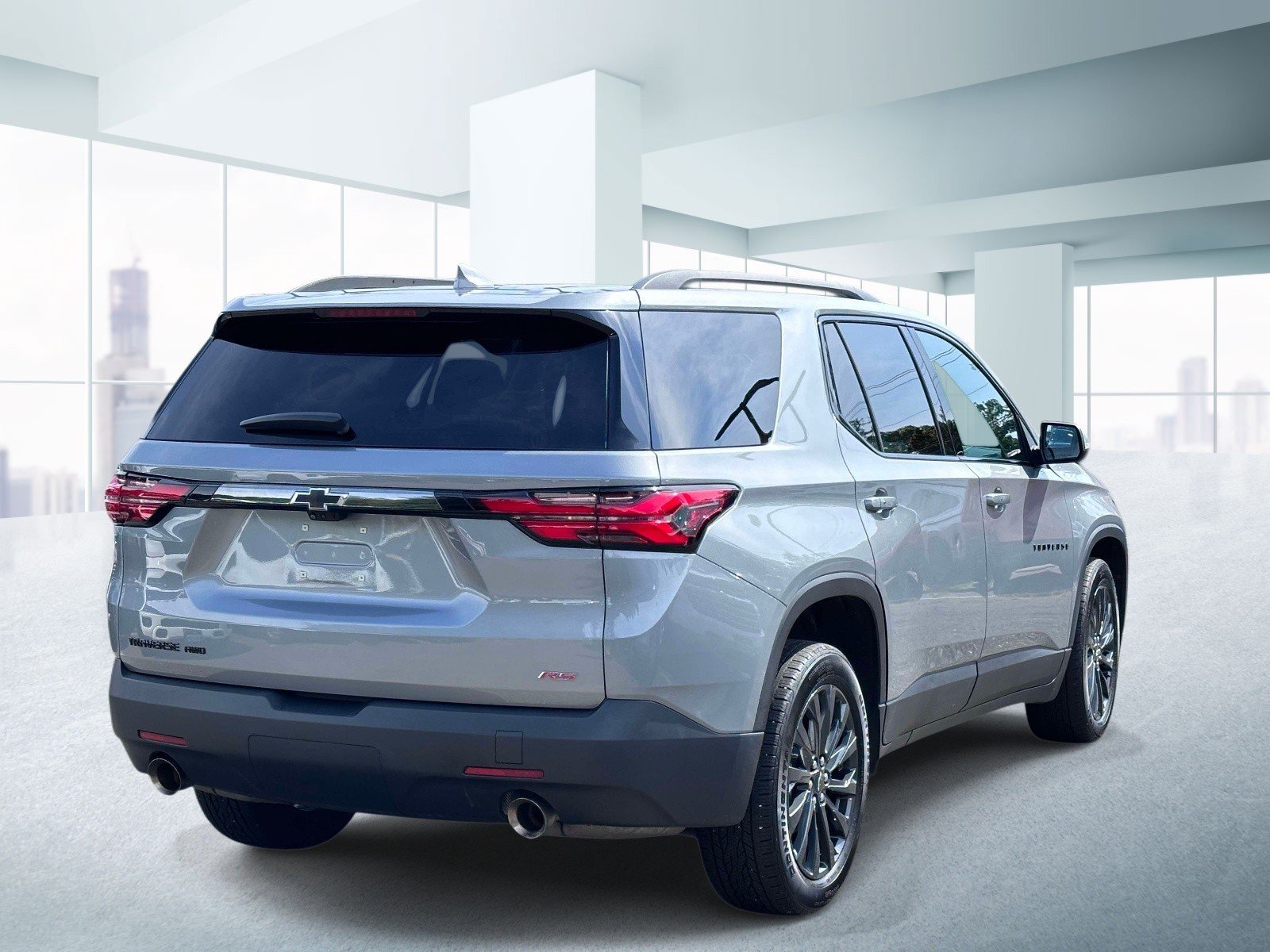 Used 2023 Chevrolet Traverse RS AWD/4WD image 4