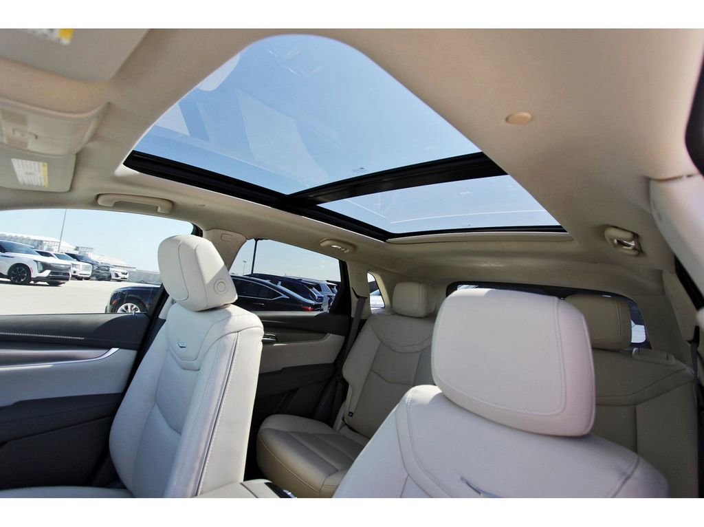 New 2025 Cadillac XT5 Premium Luxury w/ Technology Package image 22