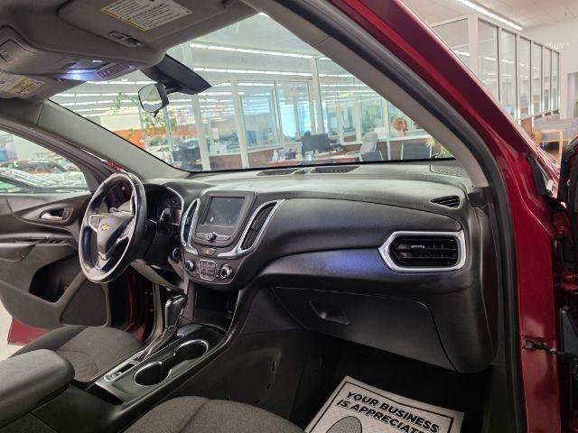 Used 2018 Chevrolet Equinox LT FWD image 9