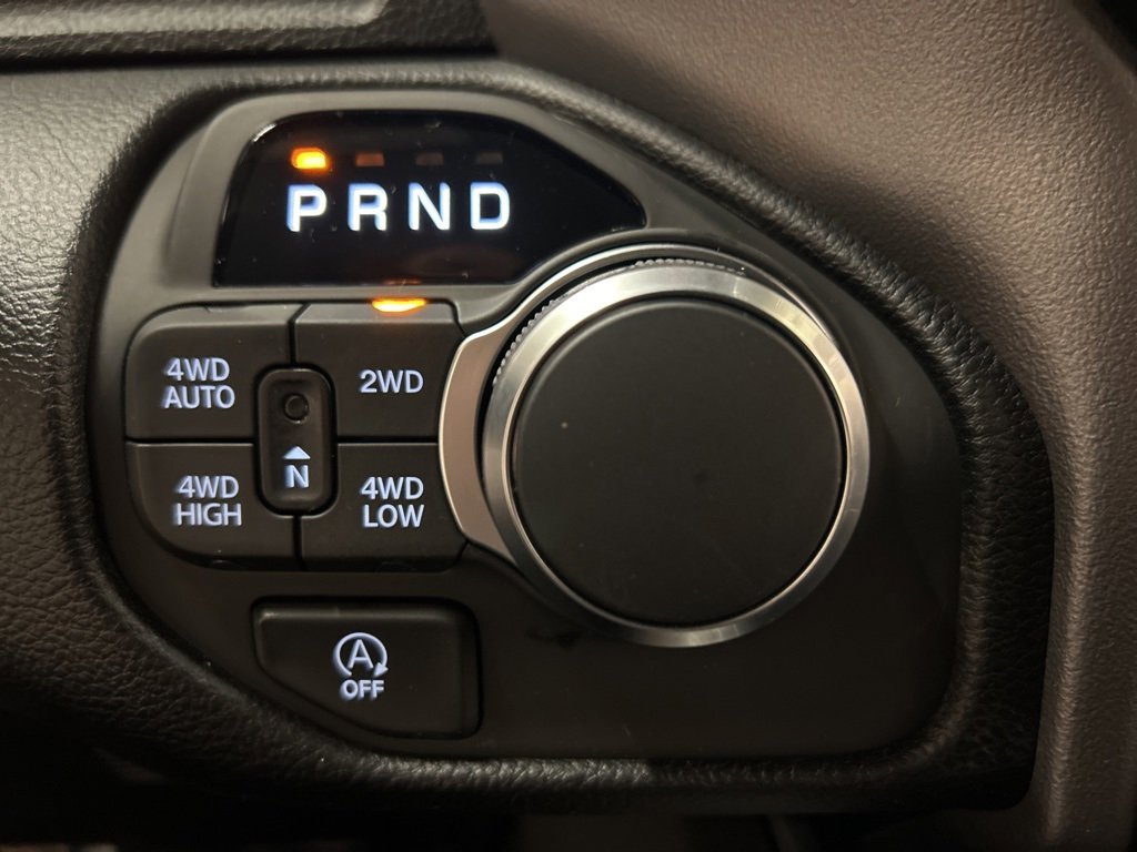 New 2026 RAM 1500 4x4 Crew Cab image 24