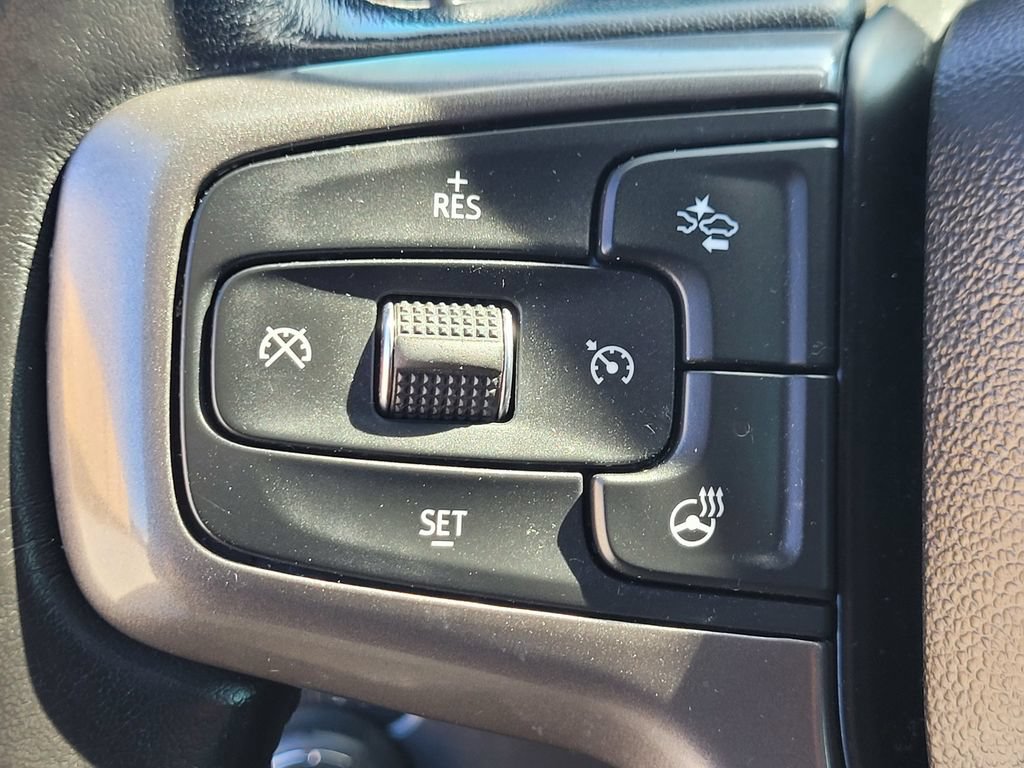 Used 2022 Chevrolet Silverado 1500 ZR2 w/ Technology Package AWD/4WD image 24