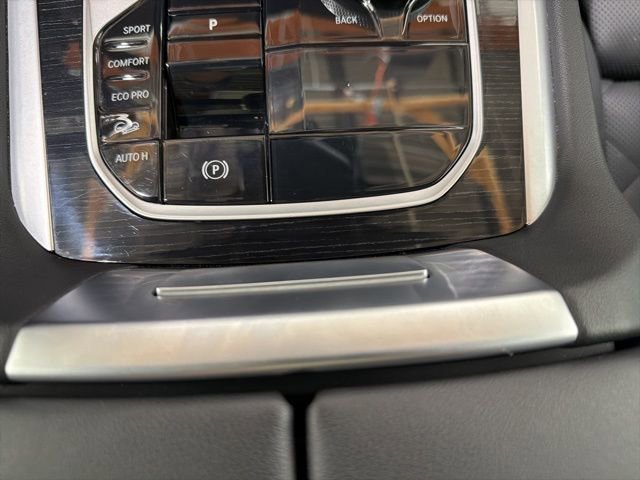 Certified 2024 BMW X6 M60i w/ M Sport Professional Package image 40