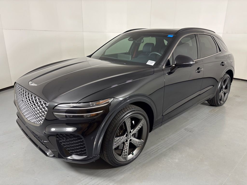 Used 2025 Genesis GV70 3.5T Sport w/ Sport Advanced Package AWD/4WD image 6
