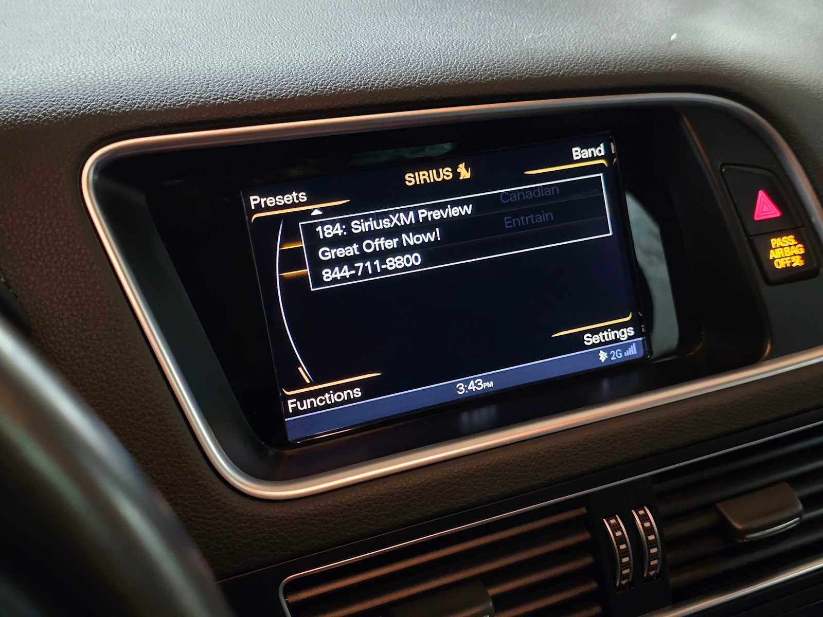 Used 2016 Audi SQ5 Premium Plus w/ Technology Package image 30