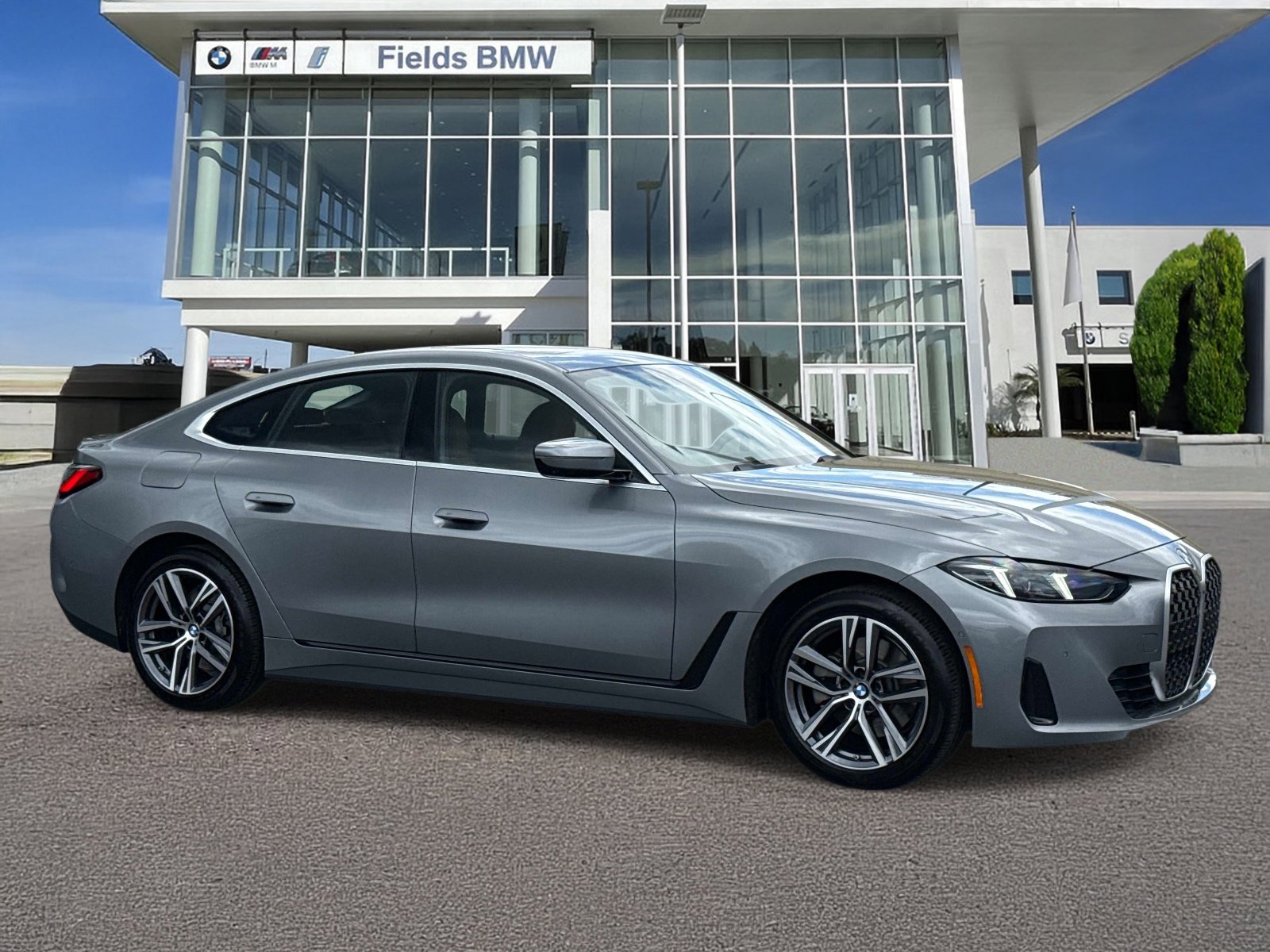 Used 2025 BMW 430i RWD image 1