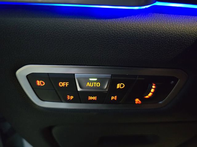 Used 2021 BMW X5 xDrive40i w/ Premium Package image 26