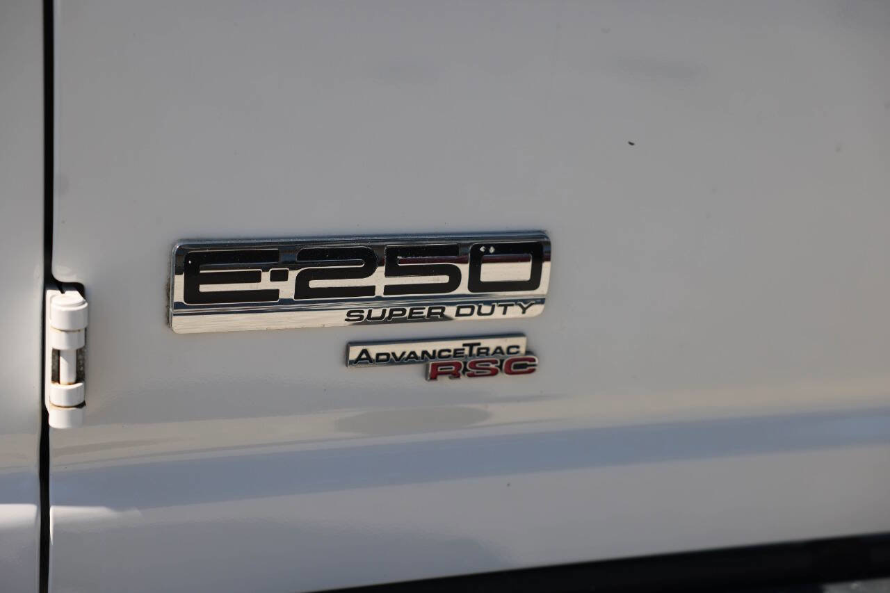 Used 2013 Ford E-250 and Econoline 250 w/ PWR Group RWD image 25