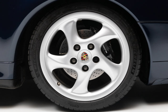 Used 1997 Porsche 911 Carrera S RWD image 34