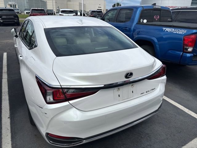 Used 2021 Lexus ES 250 w/ Premium Package AWD/4WD image 6