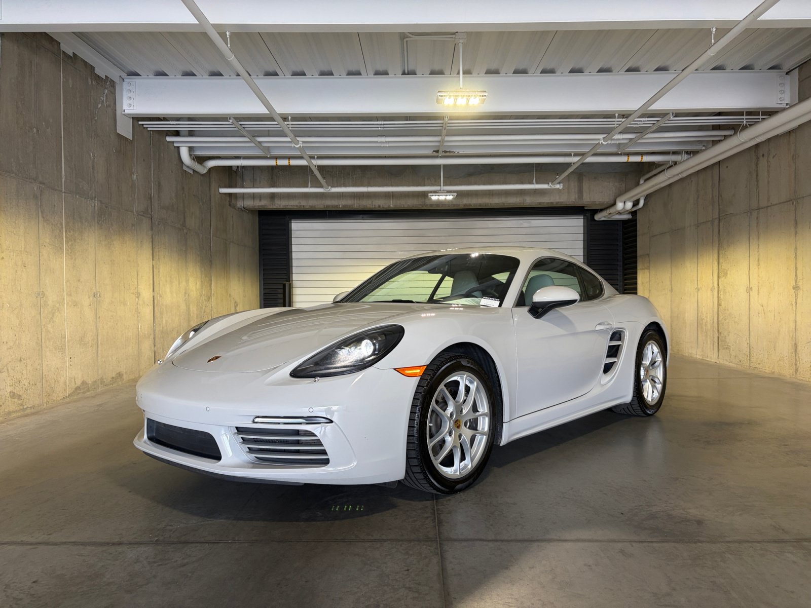 Certified 2024 Porsche 718 Cayman