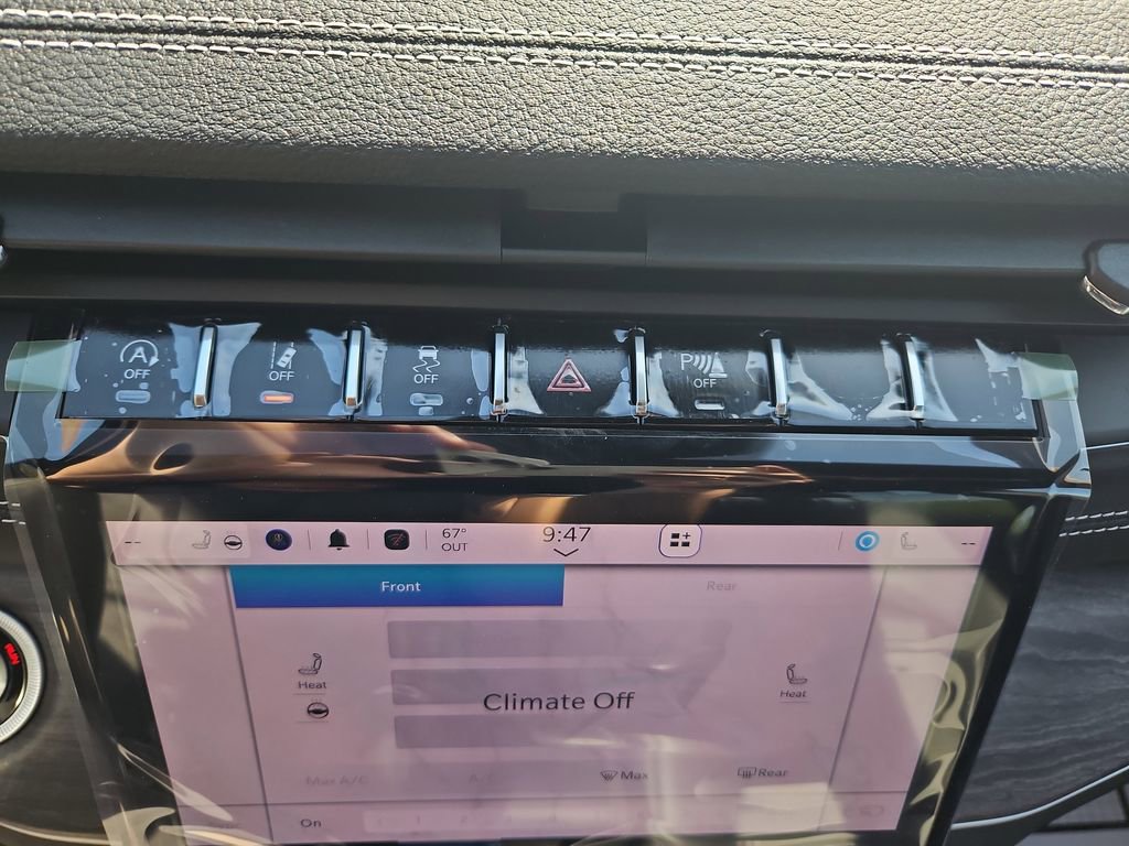 New 2025 Jeep Grand Cherokee L Limited w/ Trailer Tow Package image 18