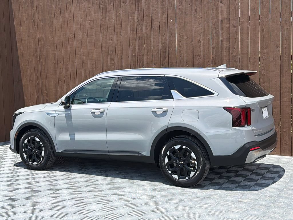 Used 2026 Kia Sorento S w/ S Panoramic Sunroof Package FWD image 14